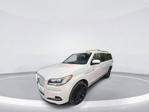 2024 Lincoln Navigator L Reserve