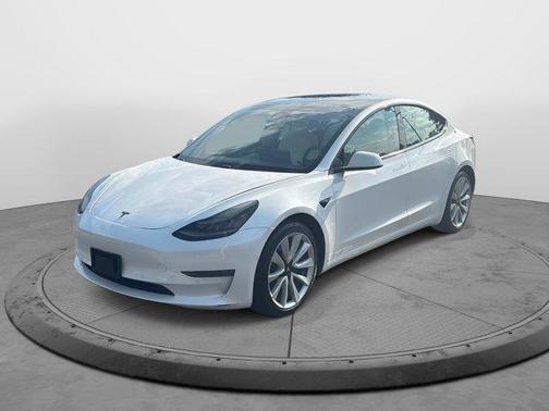 2020 Tesla Model 3 Long Range