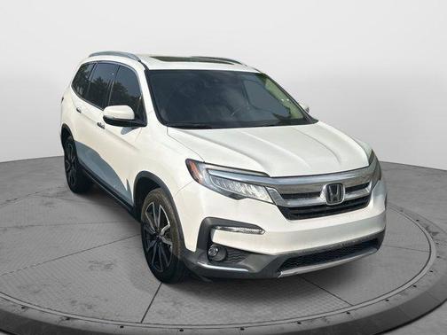 2022 Honda Pilot Touring 7-Passenger