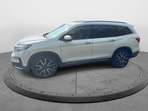 2022 Honda Pilot Touring 7-Passenger