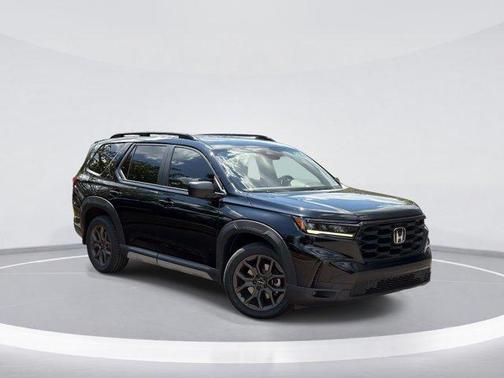 Crystal Black Pearl 2023 Honda Pilot Sport