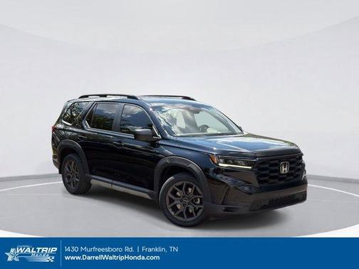Crystal Black Pearl 2023 Honda Pilot Sport