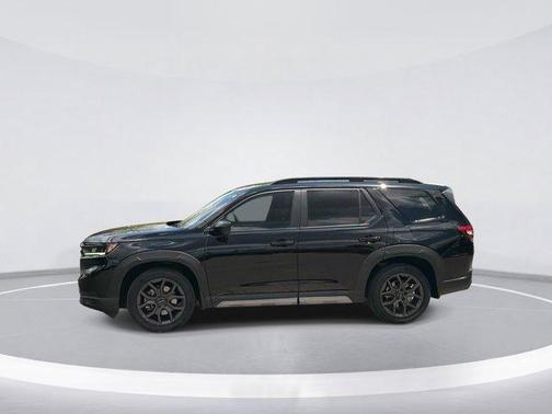 Crystal Black Pearl 2023 Honda Pilot Sport