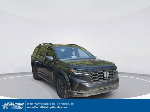 Crystal Black Pearl 2023 Honda Pilot Sport