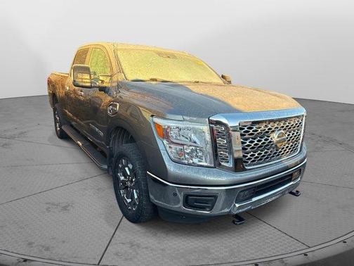 2019 Nissan Titan XD SV