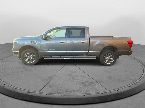 2019 Nissan Titan XD SV