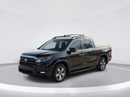 Crystal Black Pearl 2024 Honda Ridgeline RTL