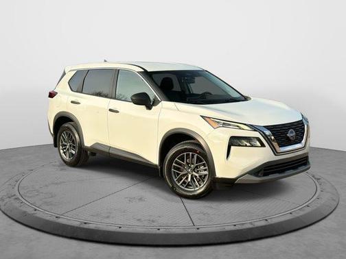 2022 Nissan Rogue S