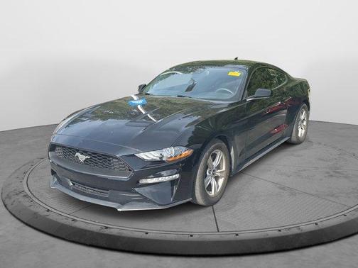2021 Ford Mustang EcoBoost