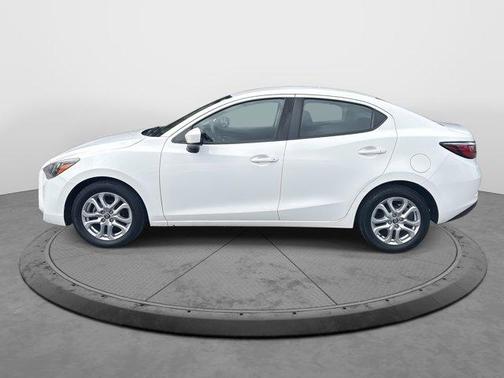 2018 Toyota Yaris iA Base