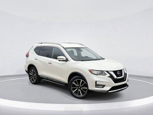 2020 Nissan Rogue SL