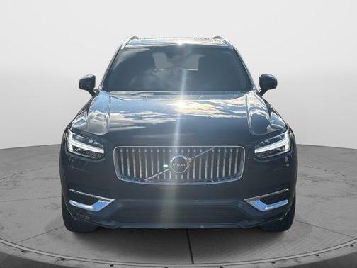 2024 Volvo XC90 B6 Plus Bright Theme 7-Seater