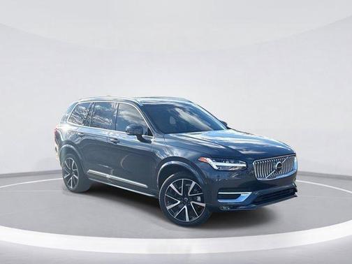 2024 Volvo XC90 B6 Plus Bright Theme 7-Seater