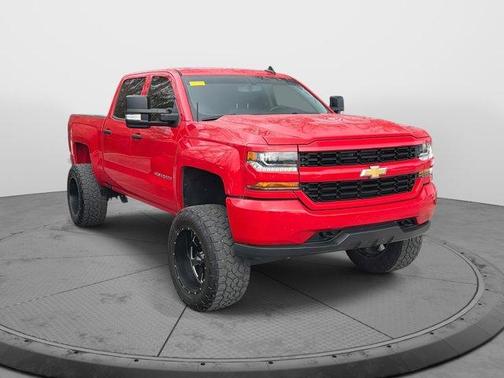 2018 Chevrolet Silverado 1500 Custom