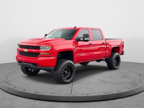2018 Chevrolet Silverado 1500 Custom