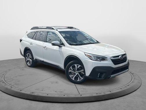 2022 Subaru Outback Touring