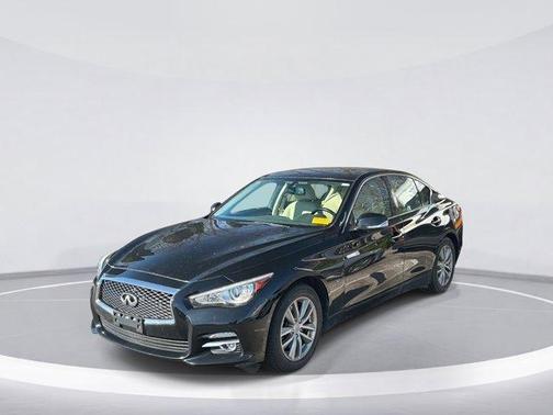 2015 INFINITI Q50 Premium