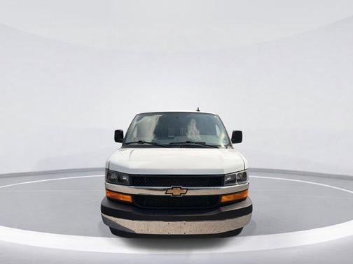 2024 Chevrolet Express 2500 Work Van