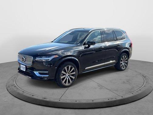 2024 Volvo XC90 B5 Plus Bright Theme