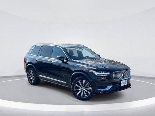 2024 Volvo XC90 B5 Plus Bright Theme
