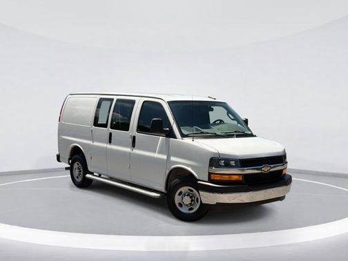 Summit White 2024 Chevrolet Express 2500 Work Van