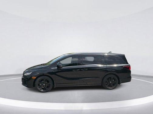 Crystal Black Pearl 2024 Honda Odyssey Sport