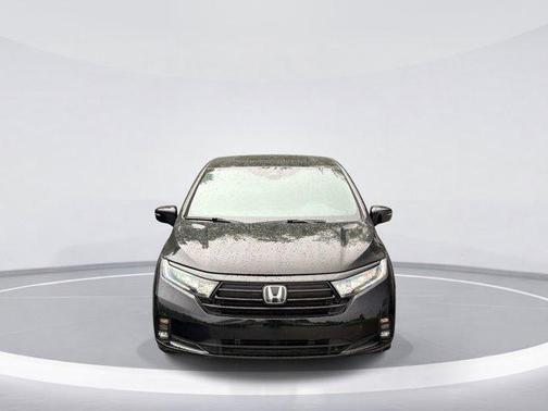 Crystal Black Pearl 2024 Honda Odyssey Sport