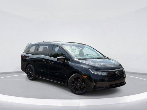 Crystal Black Pearl 2024 Honda Odyssey Sport