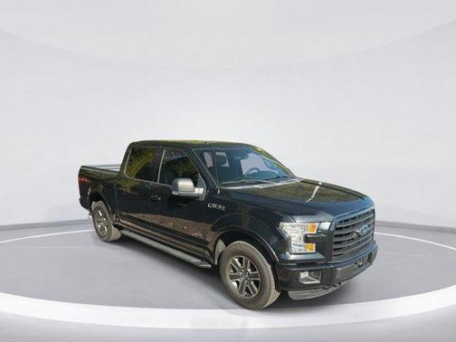 Tuxedo Black Metallic 2015 Ford F-150 XLT