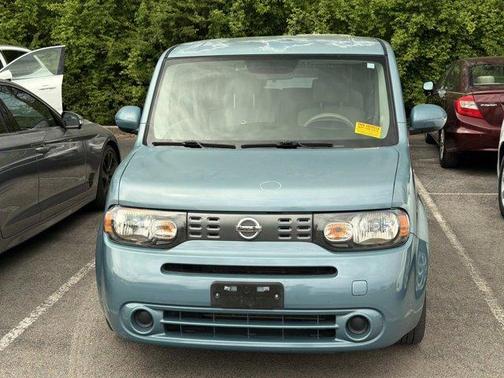 Caribbean Blue Pearl Metallic 2010 Nissan Cube 1.8 SL