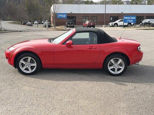 2006 Mazda MX-5 Miata Touring