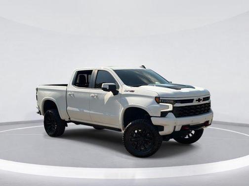 Summit White 2025 Chevrolet Silverado 1500 ZR2