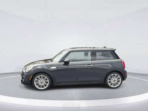 Thunder Gray Metallic 2018 MINI Hardtop Cooper S