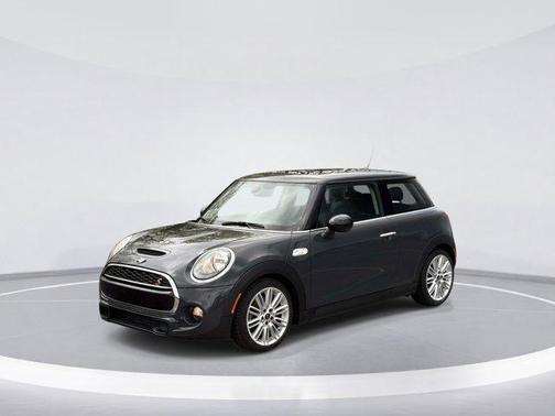 Thunder Gray Metallic 2018 MINI Hardtop Cooper S