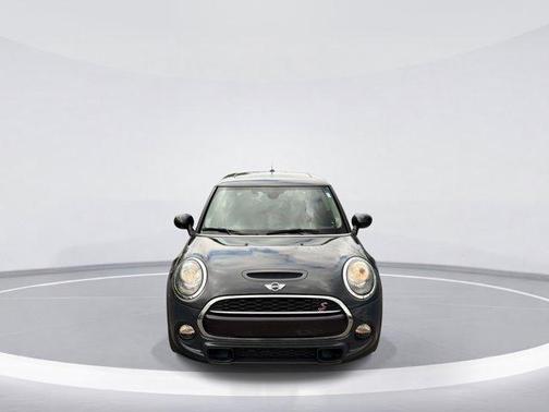 Thunder Gray Metallic 2018 MINI Hardtop Cooper S