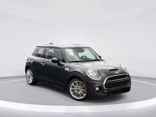 Thunder Gray Metallic 2018 MINI Hardtop Cooper S