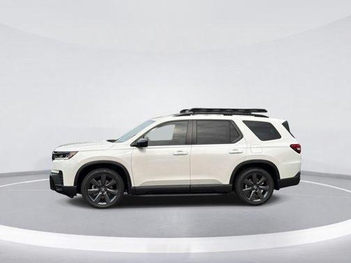 Platinum White Pearl 2026 Honda Pilot Sport