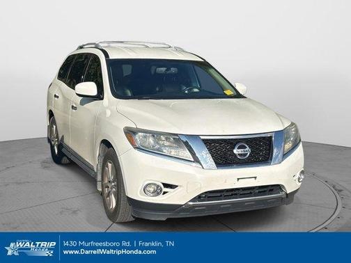 2016 Nissan Pathfinder SL