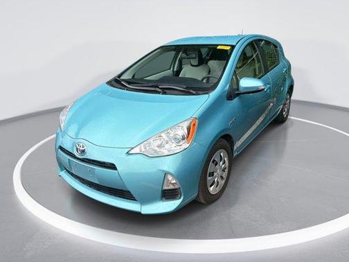 Summer Rain Metallic 2014 Toyota Prius c One