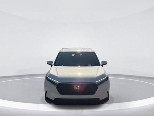 Platinum White Pearl 2026 Honda CR-V LX