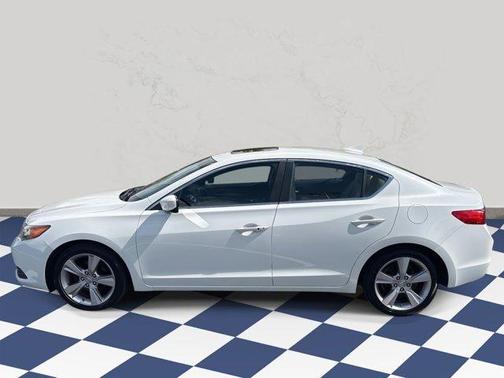 2014 Acura ILX 2.0L Technology