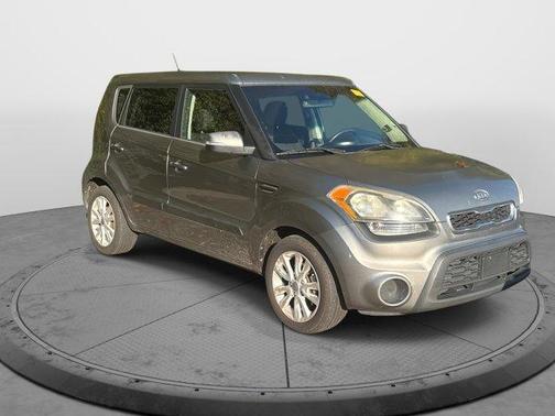 2012 Kia Soul +