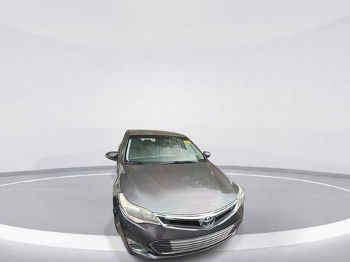 Magnetic Gray Metallic 2013 Toyota Avalon XLE Premium
