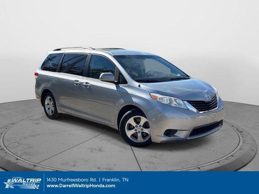 2014 Toyota Sienna LE