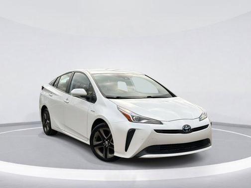 2021 Toyota Prius XLE