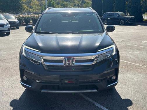 2022 Honda Pilot Touring 7-Passenger