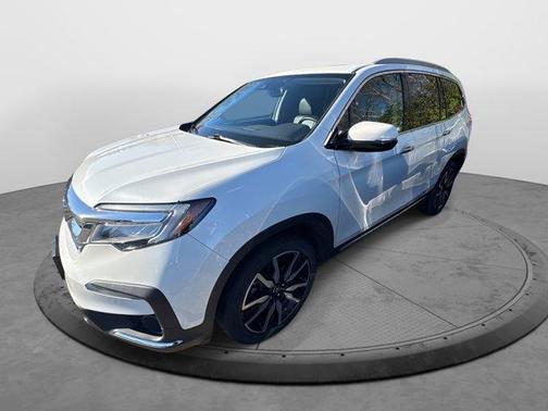 2022 Honda Pilot Touring 7-Passenger