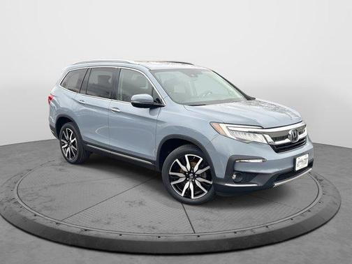 2022 Honda Pilot Touring 7-Passenger