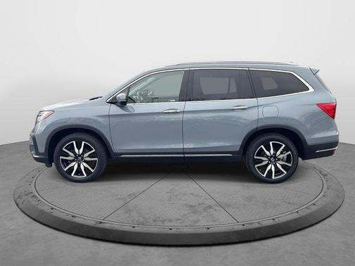 2022 Honda Pilot Touring 7-Passenger