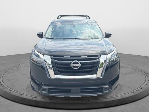 2023 Nissan Pathfinder SV